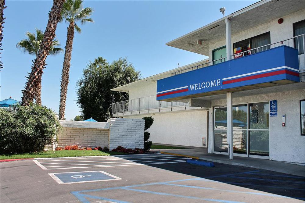 Motel 6-Bakersfield, Ca - South Exteriör bild