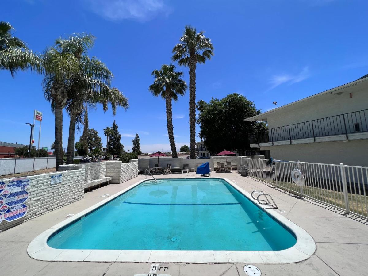 Motel 6-Bakersfield, Ca - South Exteriör bild