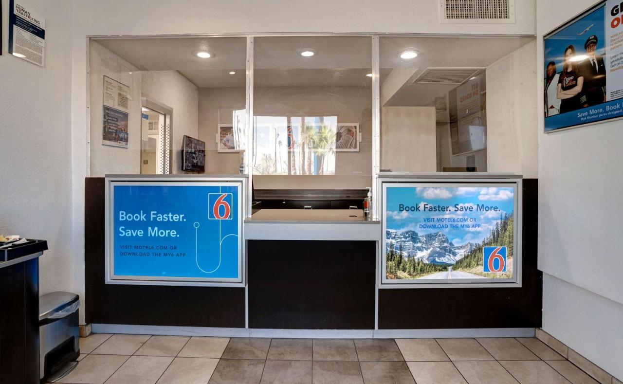 Motel 6-Bakersfield, Ca - South Exteriör bild