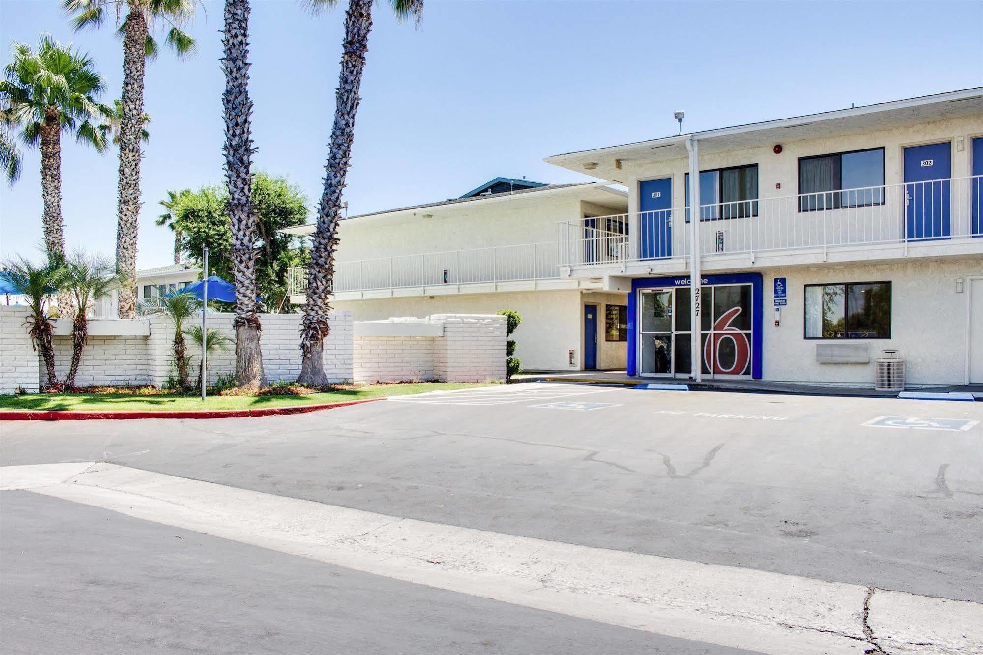 Motel 6-Bakersfield, Ca - South Exteriör bild